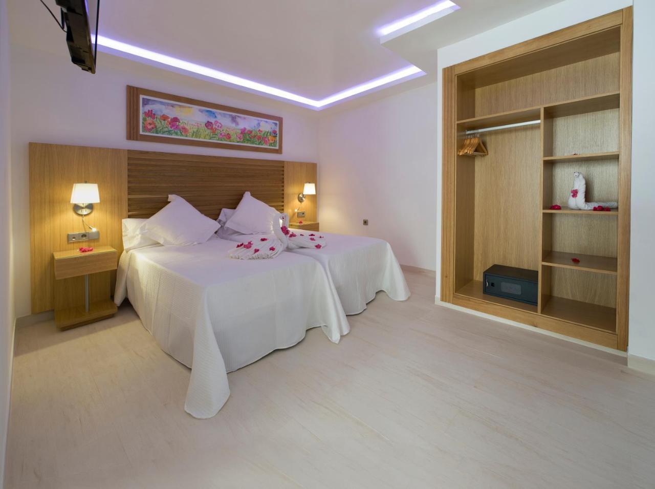 My Way Luxury Ibiza Studio - Ab Group Playa d'en Bossa Exterior foto