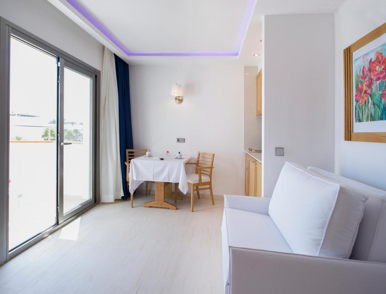My Way Luxury Ibiza Studio - Ab Group Playa d'en Bossa Exterior foto